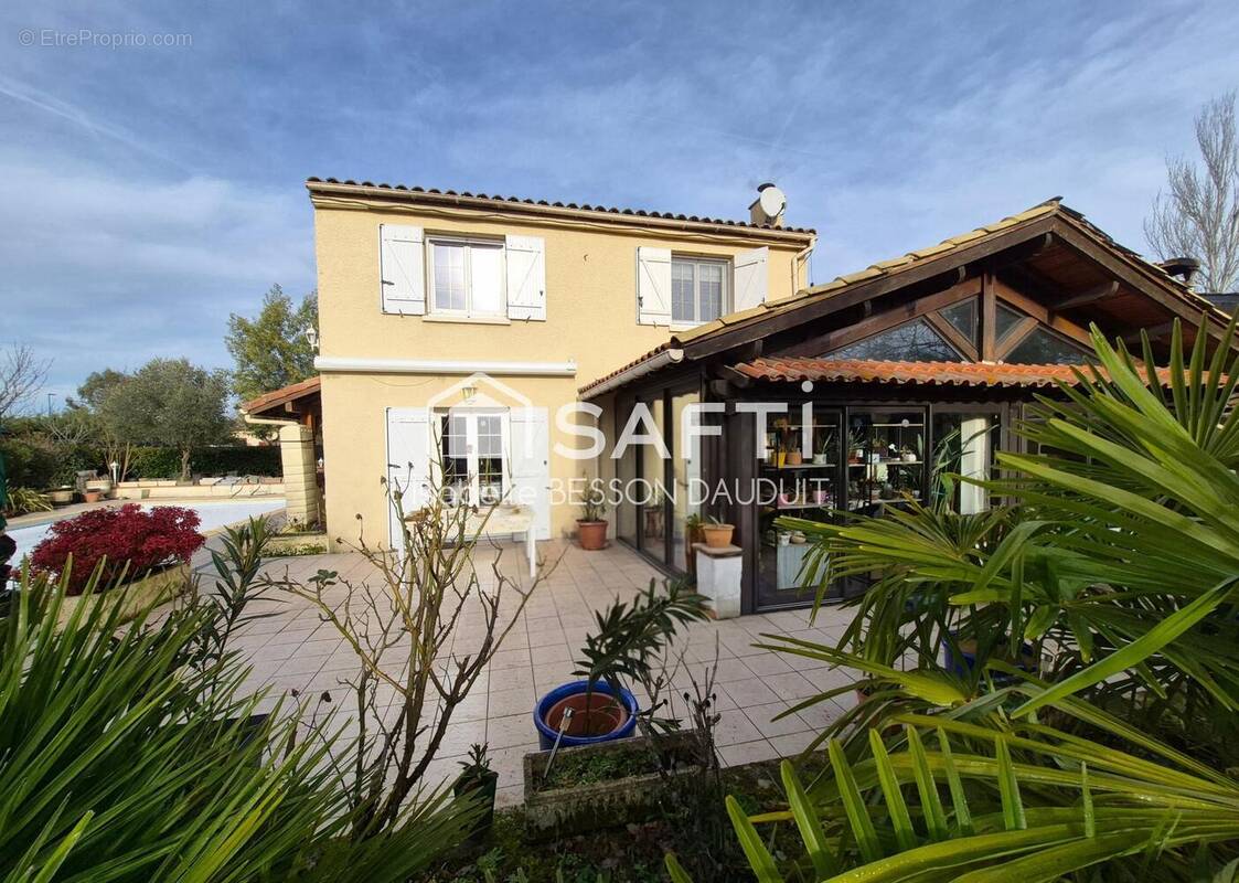 Photo 1 - Maison à NEGREPELISSE