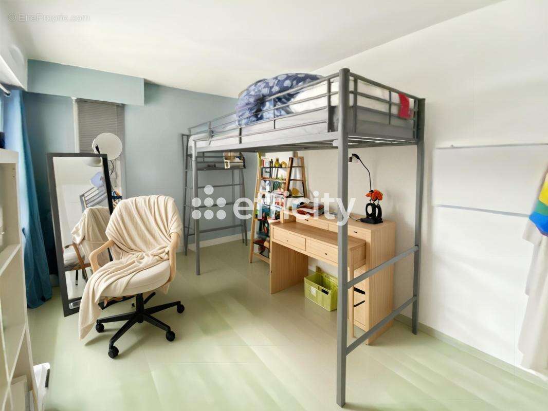 Appartement à SAINT-GRATIEN