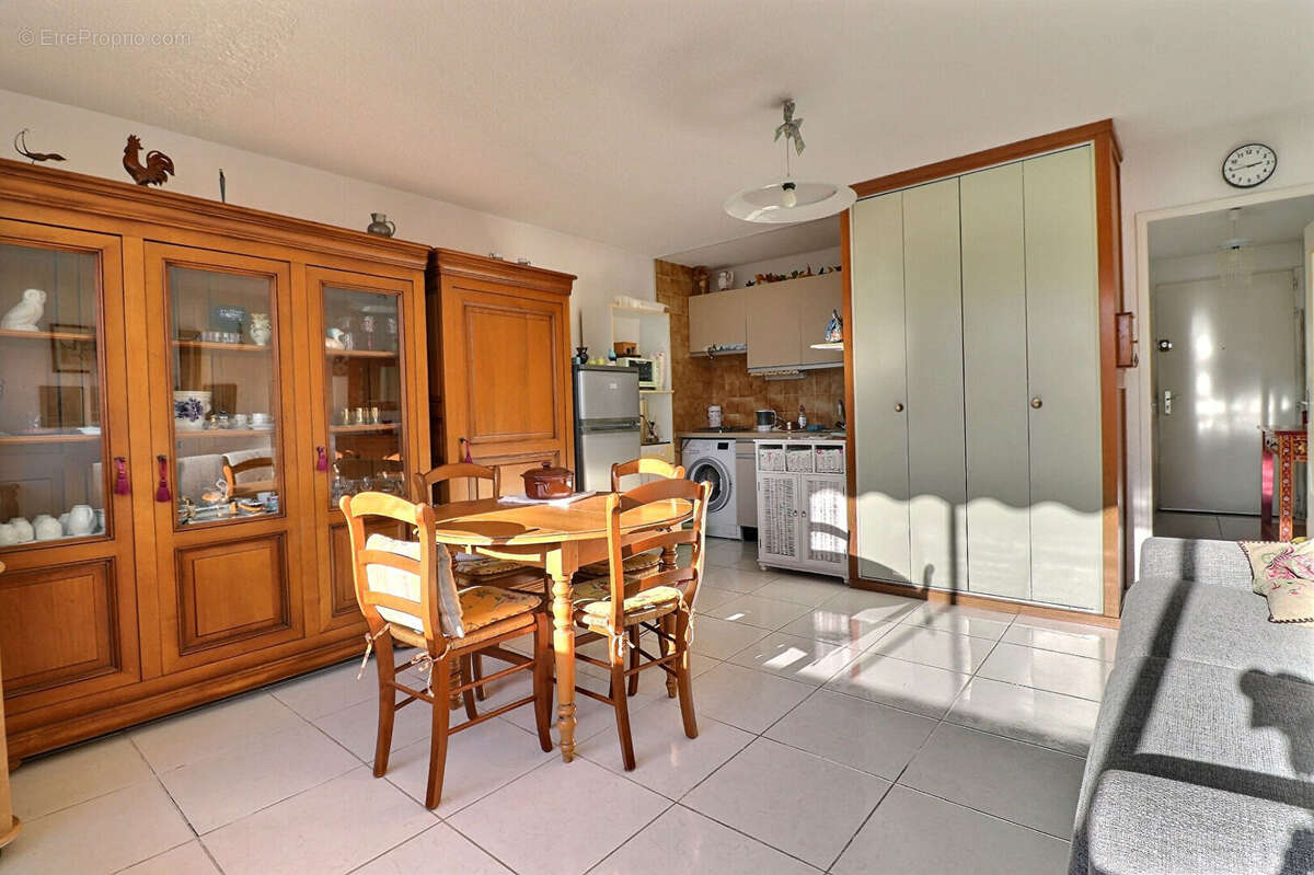Appartement à SAINT-RAPHAEL