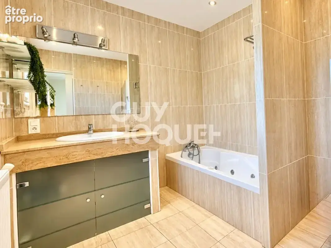 Maison familiale avec piscine 33470 le teich - photo 6