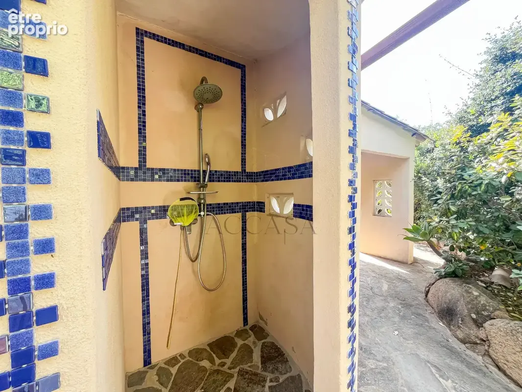 Mini-villa T2 avec terrain de 80 m2 à 3 min à pied de la plage de Santa Ghjulia, Hameaux de Pietragione - photo 16