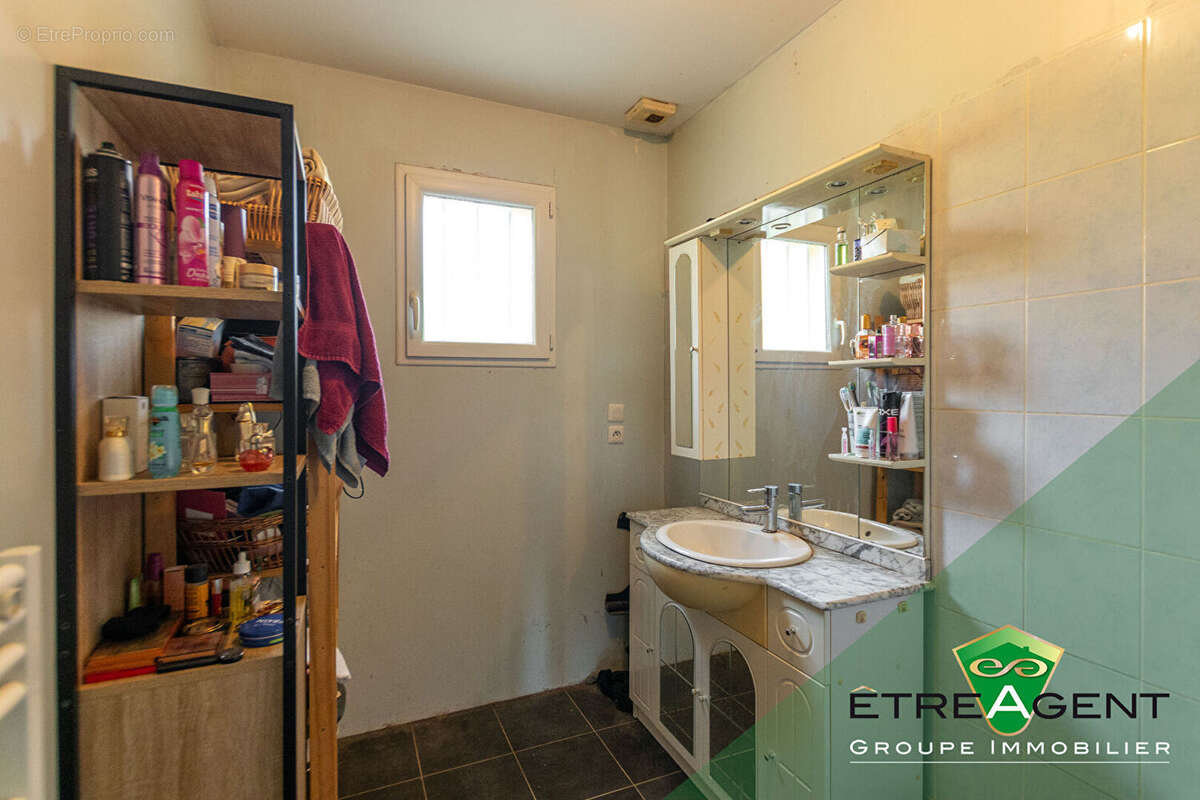 Maison à BONSMOULINS