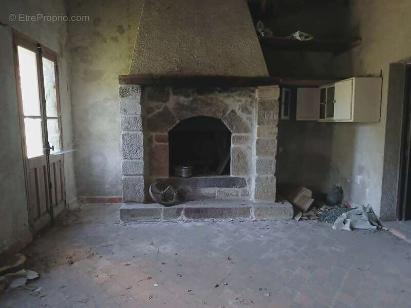 Appartement à THIERS
