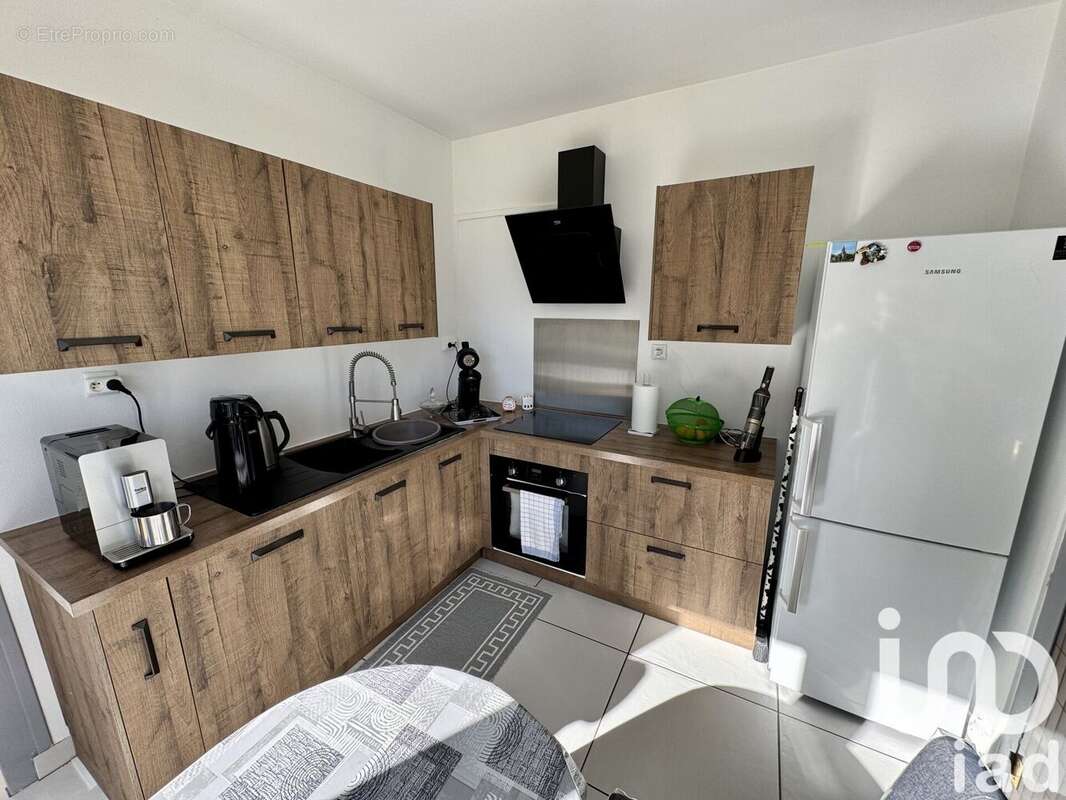 Photo 3 - Maison à SAINT-JUST-SAINT-RAMBERT