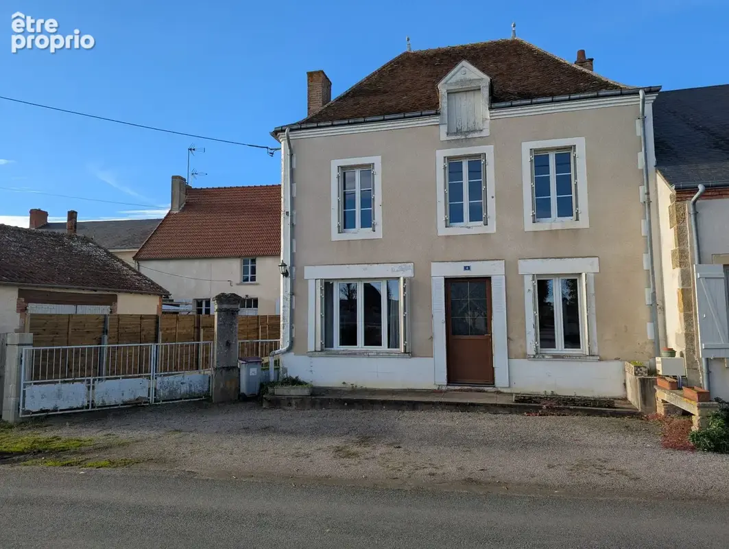 Photo Maison à Neret au prix de 70 200€