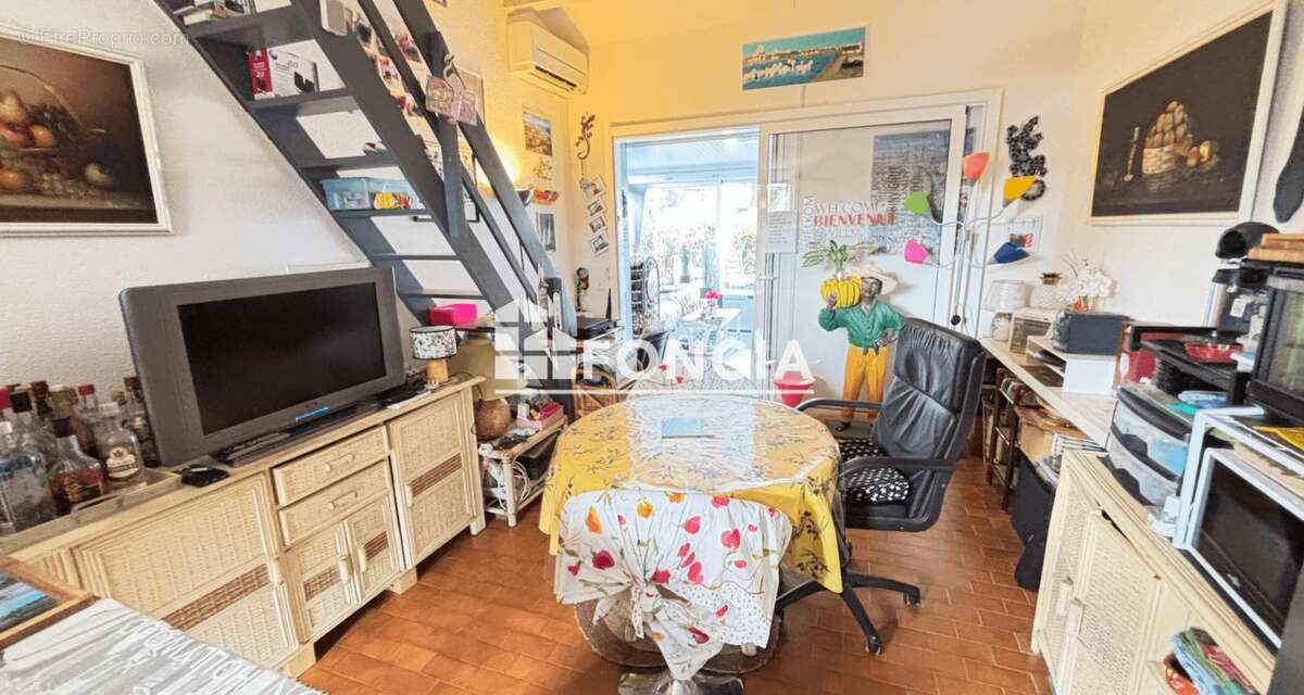 Maison à SAINT-CYPRIEN