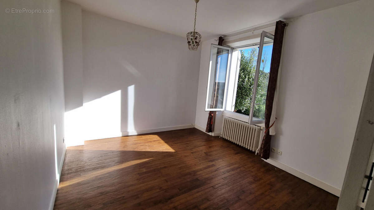 20251030_101448 - Maison à NONTRON