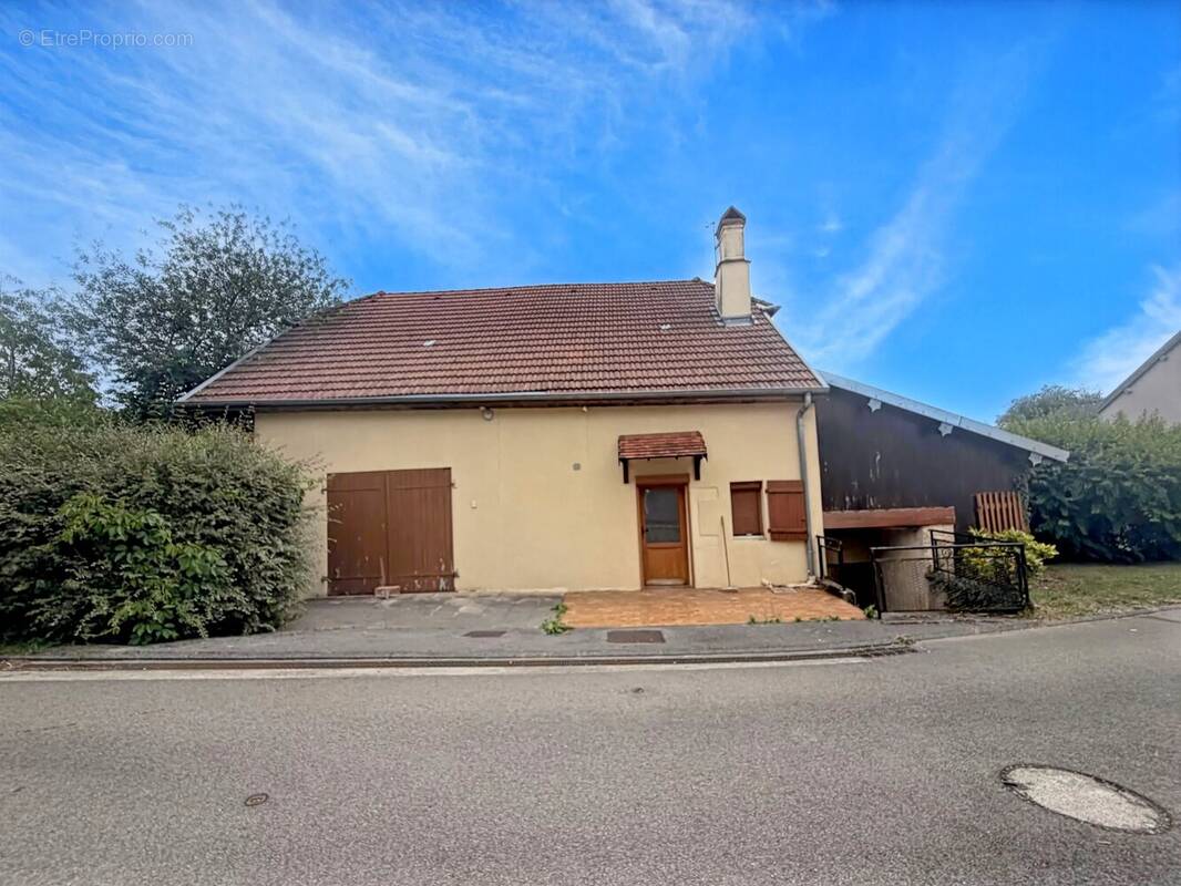 Maison à CHEMAUDIN