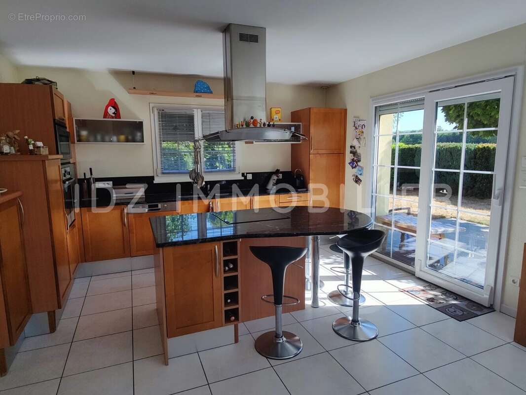 Maison 170 m² à Hegenheim  - photo 6
