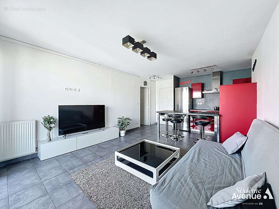 Appartement à SAINT-FONS