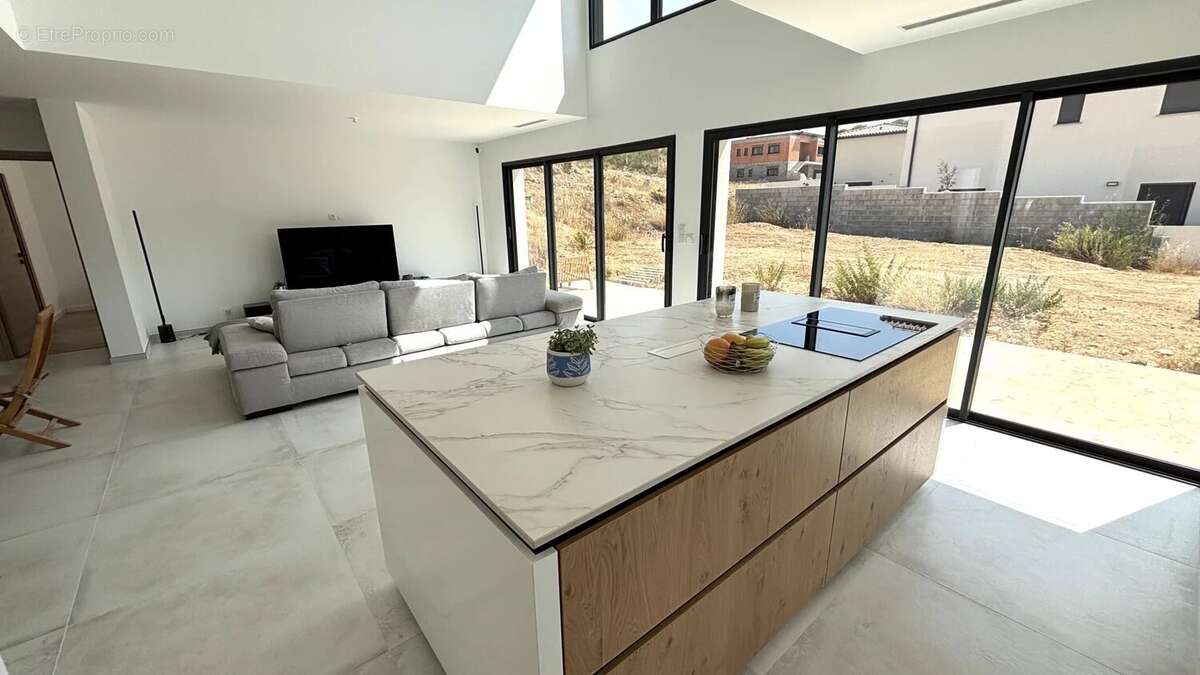 Villa contemporaine T5 avec double garage - photo 2