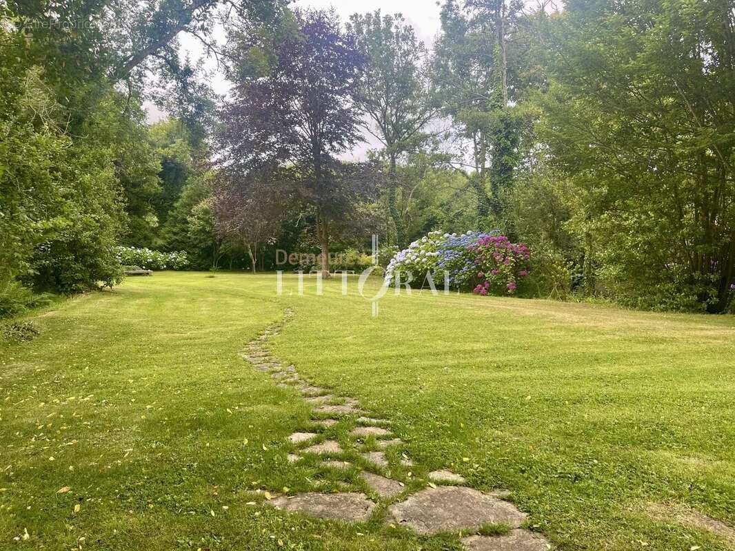 Maison à PLEUMEUR-BODOU