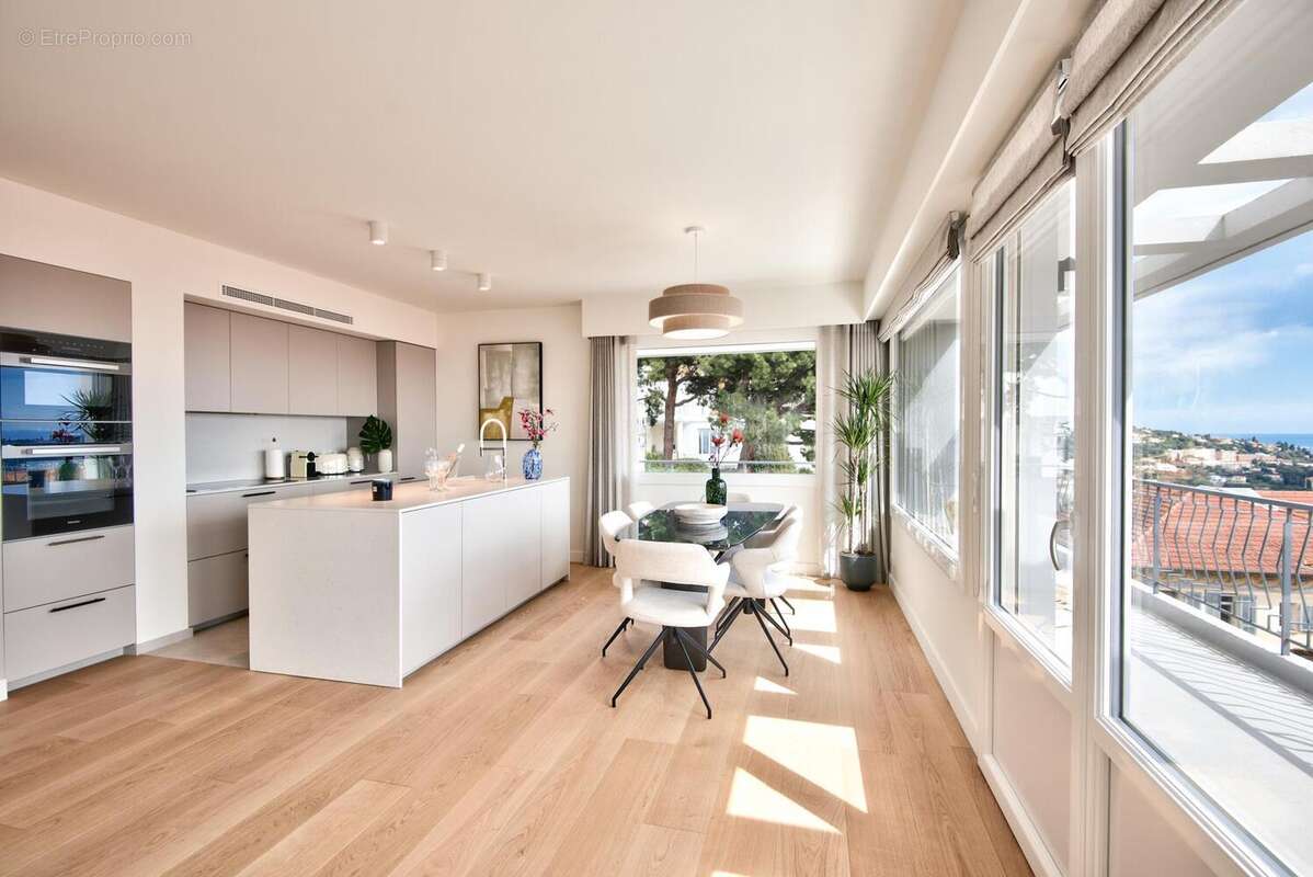 Appartement à VILLEFRANCHE-SUR-MER