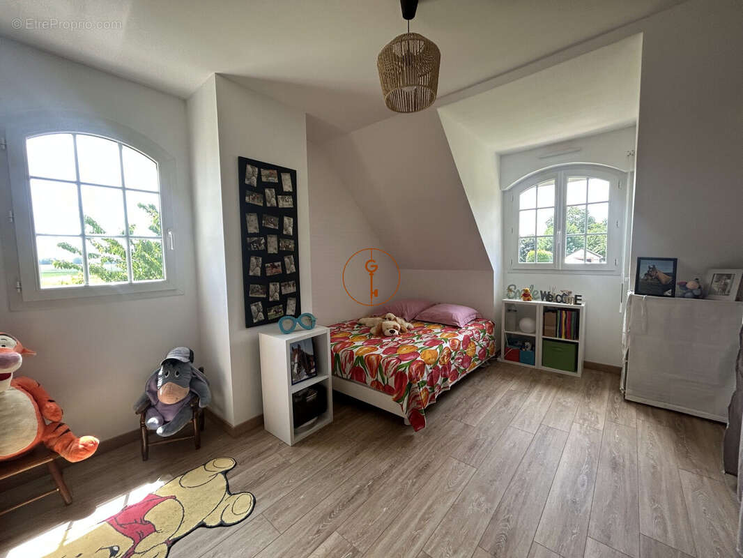 Maison à SAINT-JOUIN-BRUNEVAL