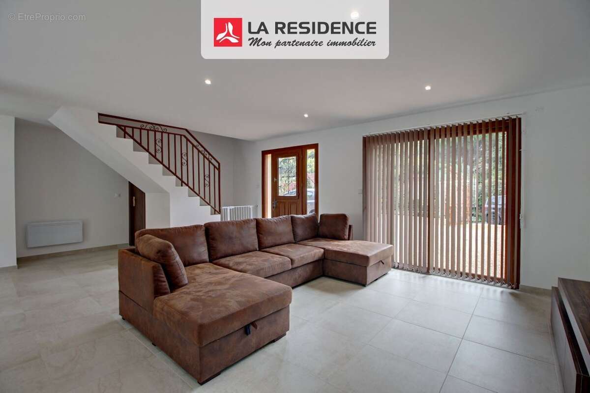 Maison à SAINT-MARCEL