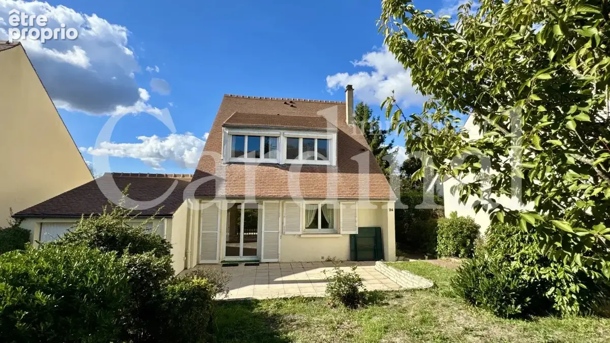 Photo Maison à Versailles au prix de 649 000€