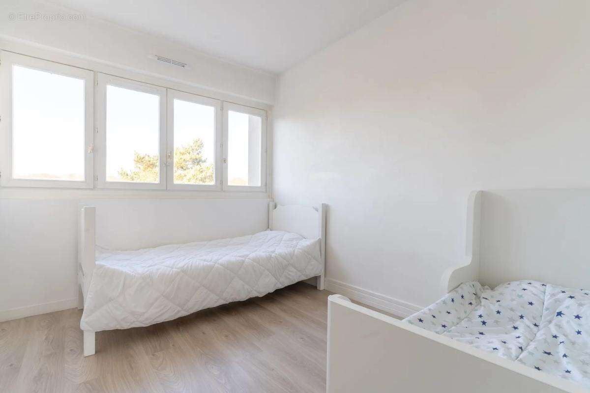 Appartement à BOIS-D'ARCY