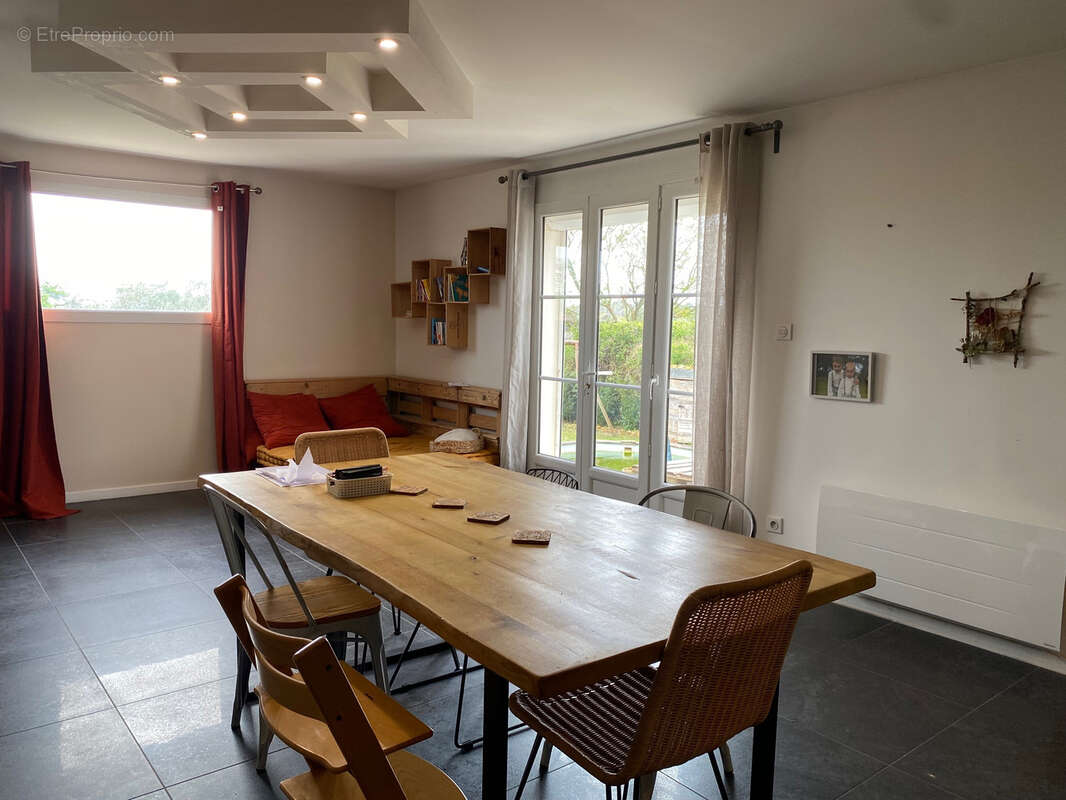 Maison à BEDARRIDES