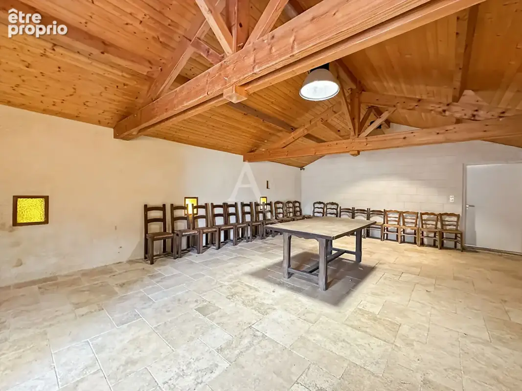 Maison 3 chambres + 261m² de dépendances - photo 7