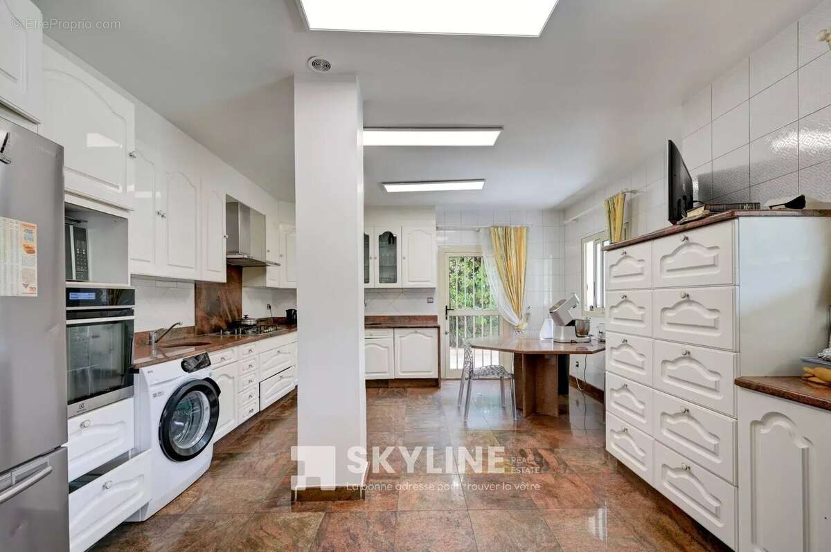 Maison à MARSEILLE-9E