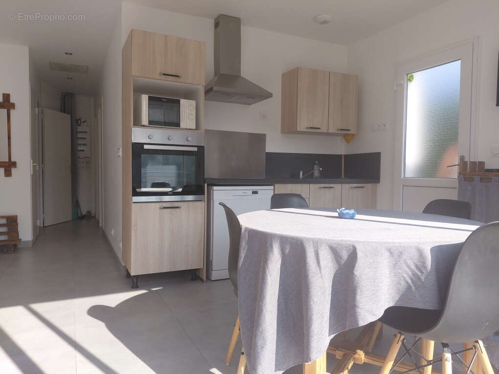 Ensemble immobilier - photo 20