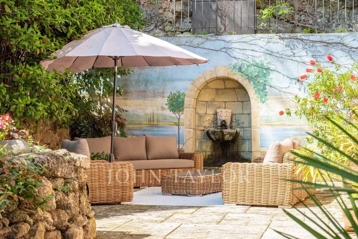 Maison à AIX-EN-PROVENCE