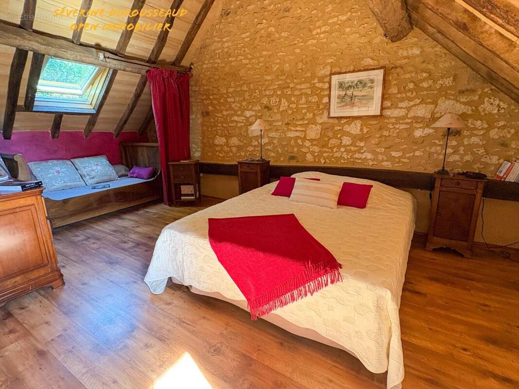 Appartement à MAUZENS-ET-MIREMONT