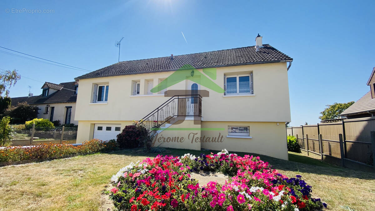 Maison à CHATEAUDUN