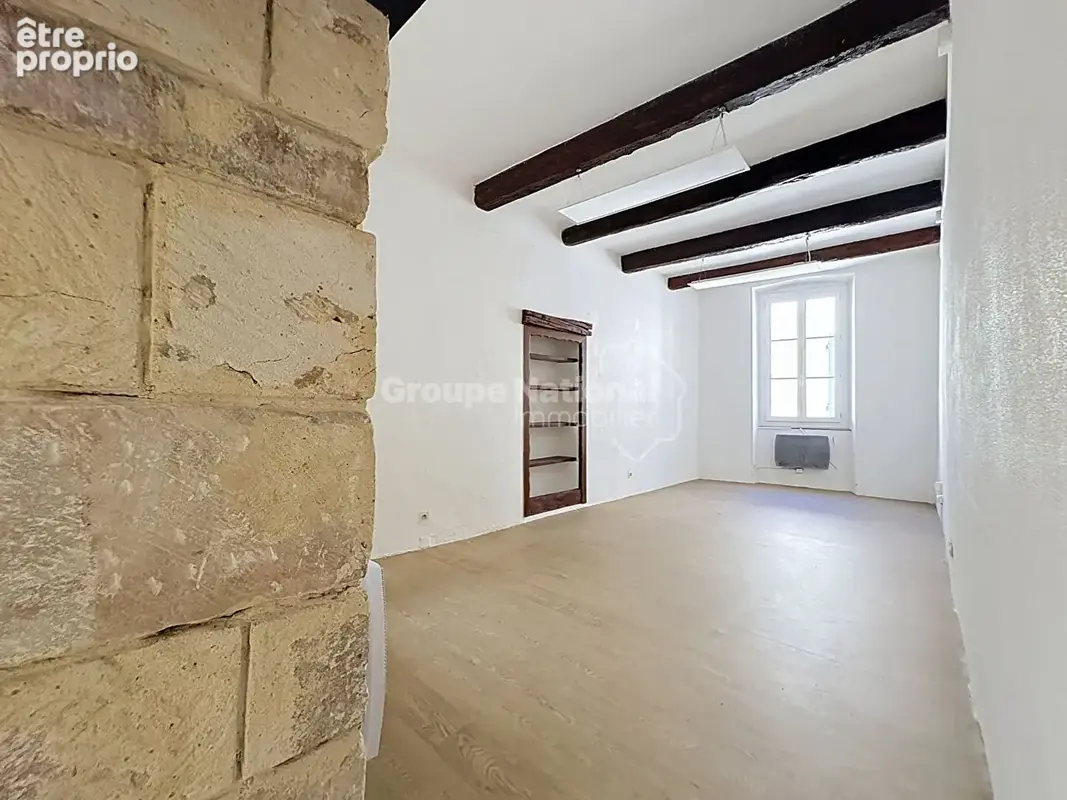 Orange  immeuble de caractère de 178,55 m² avec local commercial, garage et cour intérieure - photo 6