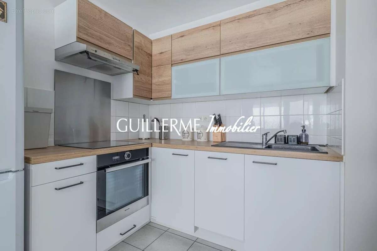 Villeurbanne - Appartement T2, Loggia - photo 2