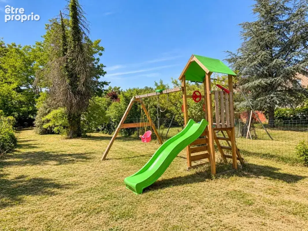 Maison en centre-ville, 5 chambres, garage et jardin clos - photo 15