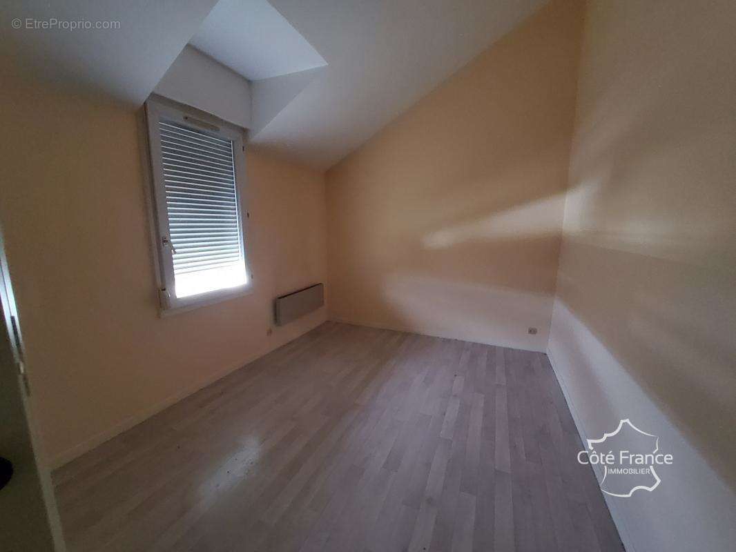 Maison à VIREUX-MOLHAIN