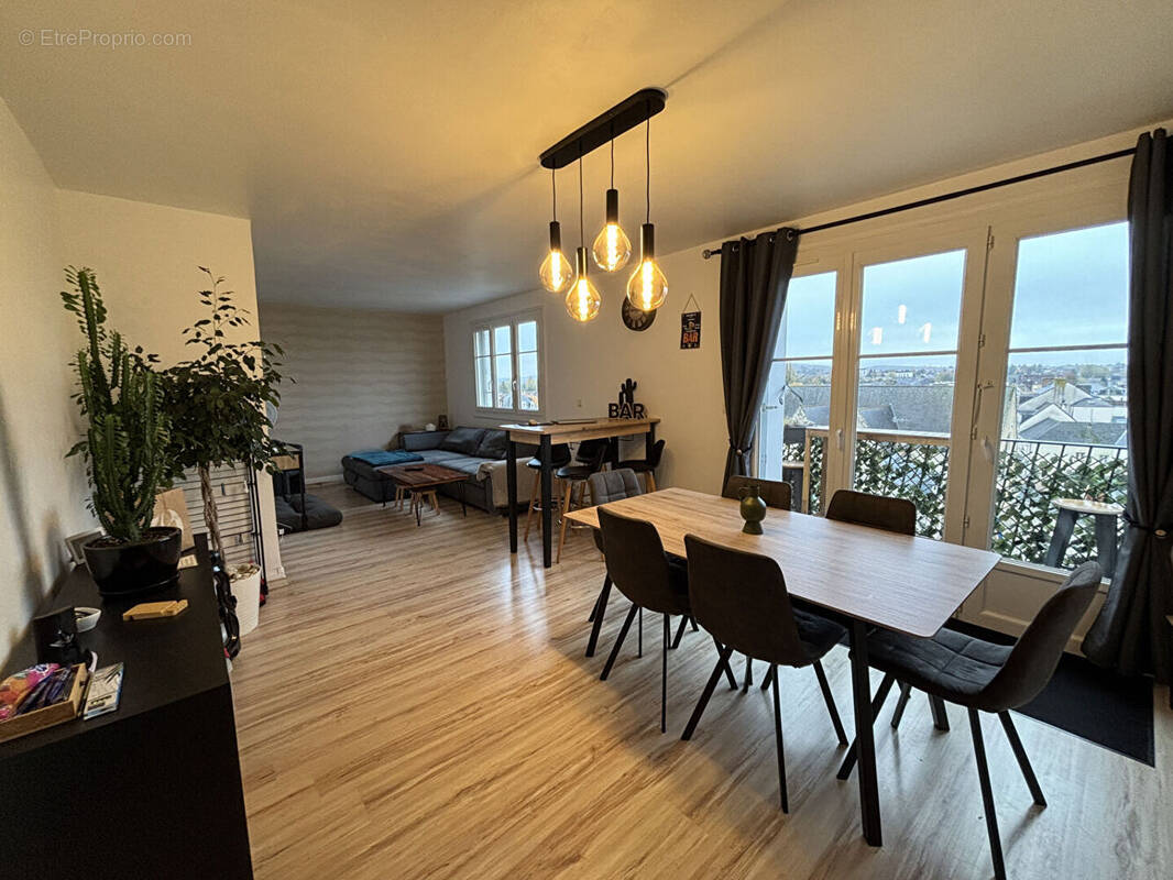 Appartement à LA FERTE-BERNARD