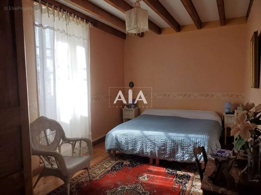 Maison à PAIZAY-NAUDOUIN-EMBOURIE