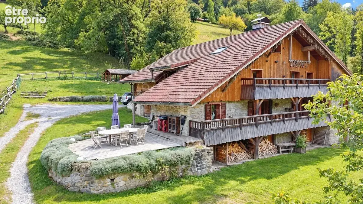 Photo Maison à Thones au prix de 1 460 000€