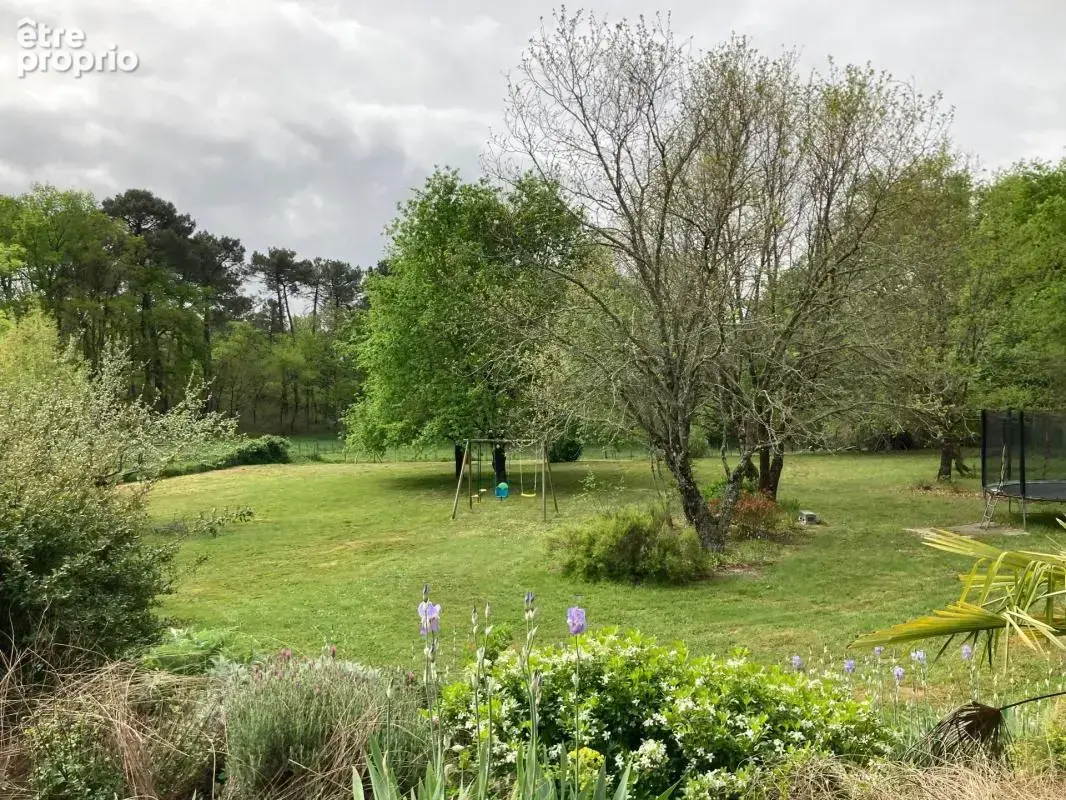 Rare propriété avec piscine intérieure! - photo 12