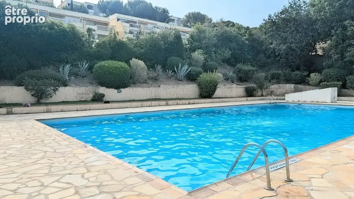 Appartement à SAINT-MANDRIER-SUR-MER