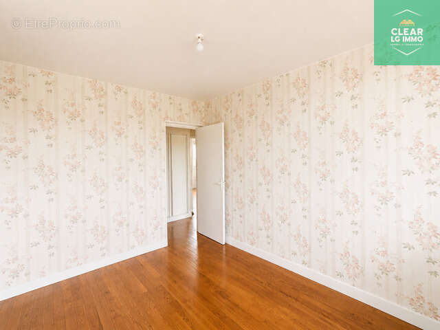Appartement F5 à rénover avec garage à Longuyon - photo 10