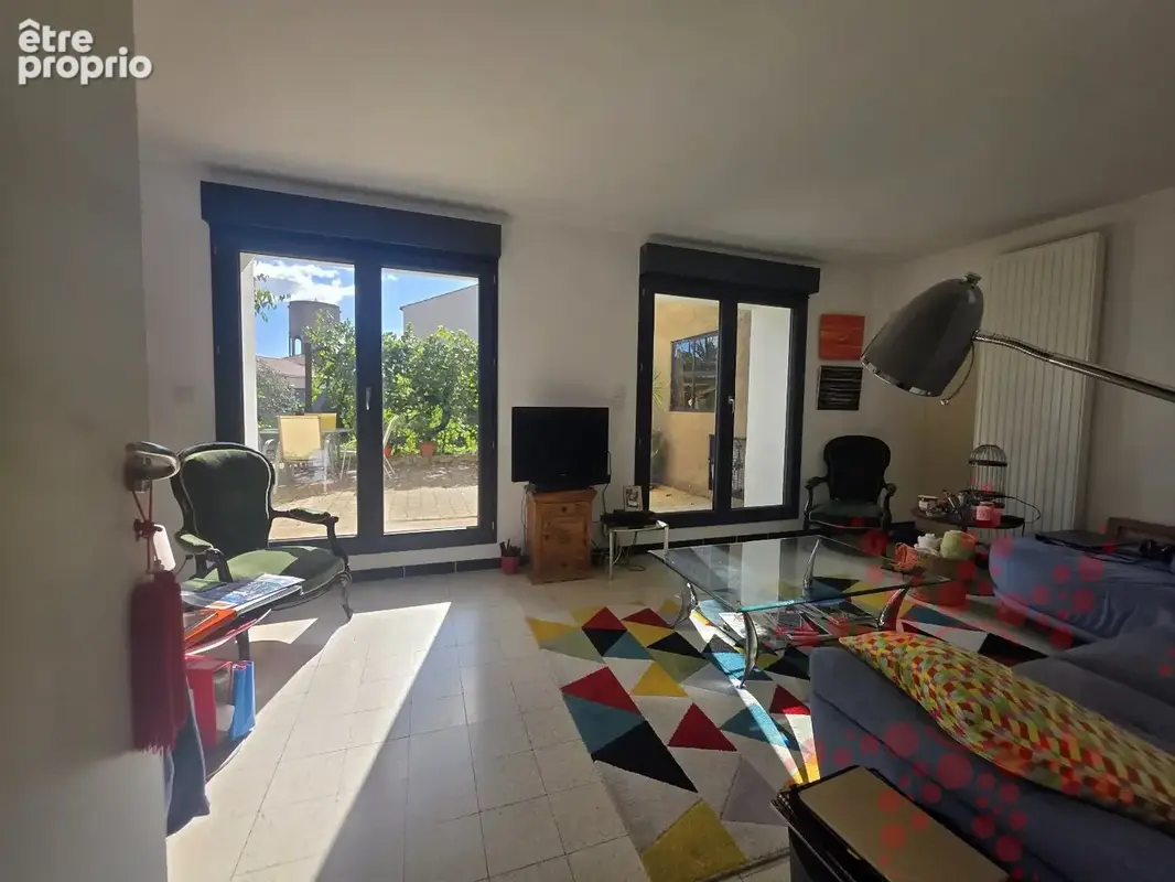 Maison T4 de 132 m² avec garage, atelier et plus de 200 m² d'espaces annexes à aménager ! - photo 4