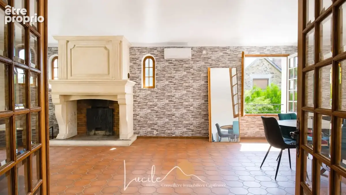 Propriété de caractère – Emplacement exceptionnel, beaux volumes et potentiel unique - photo 2