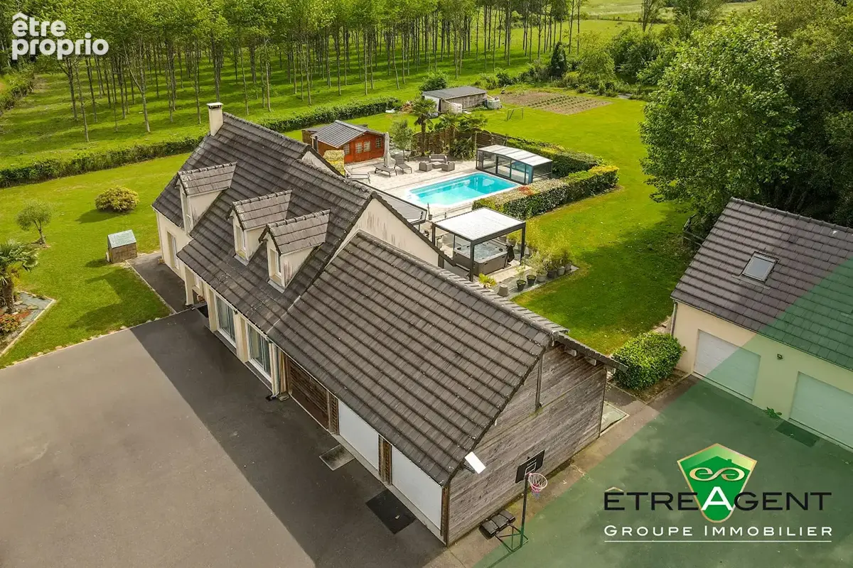 Maison SAINT-HILAIRE-SUR-RISLE - 197 m² - 5 chambres - photo 14