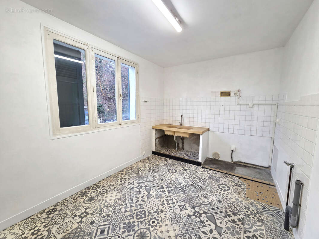 Maison à SAVIGNY-SUR-ORGE