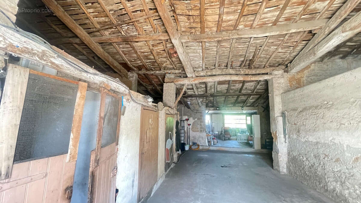 Maison Auberives Sur Vareze 3 pièce(s) 105 m2 - photo 11
