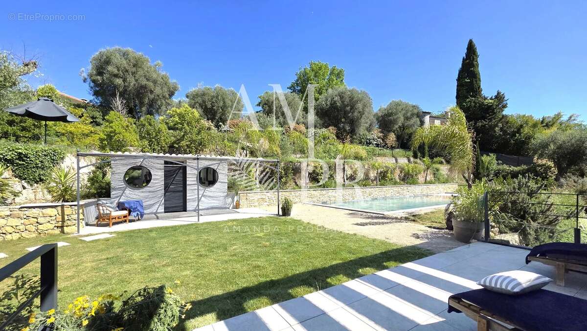 Maison à MOUGINS