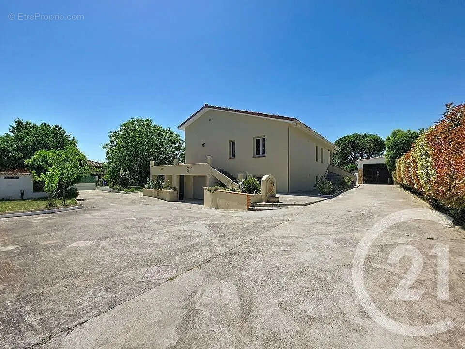 Maison à VILLEFRANCHE-DE-LAURAGAIS