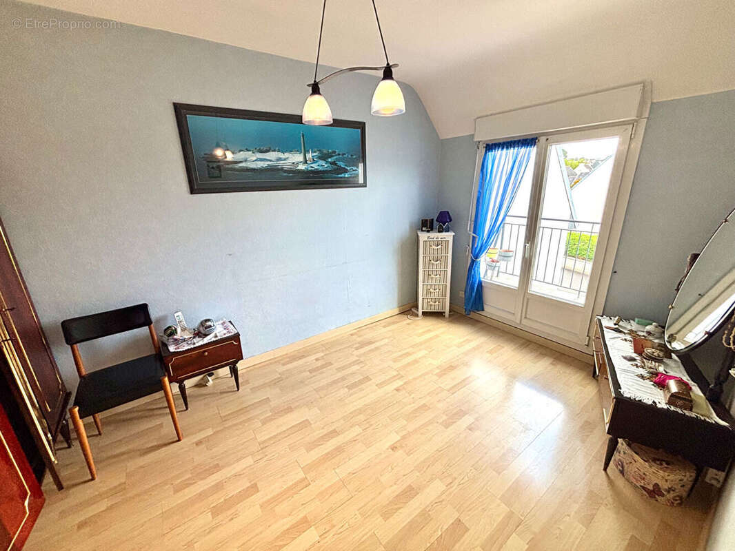 Maison à LE RELECQ-KERHUON