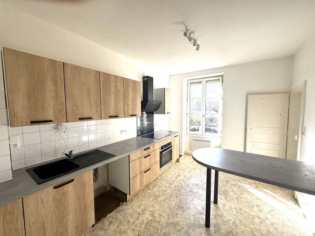 Appartement à BAR-SUR-AUBE