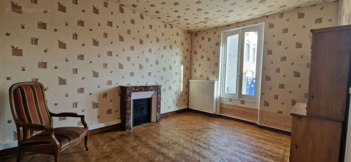 Maison à ROMILLY-SUR-SEINE