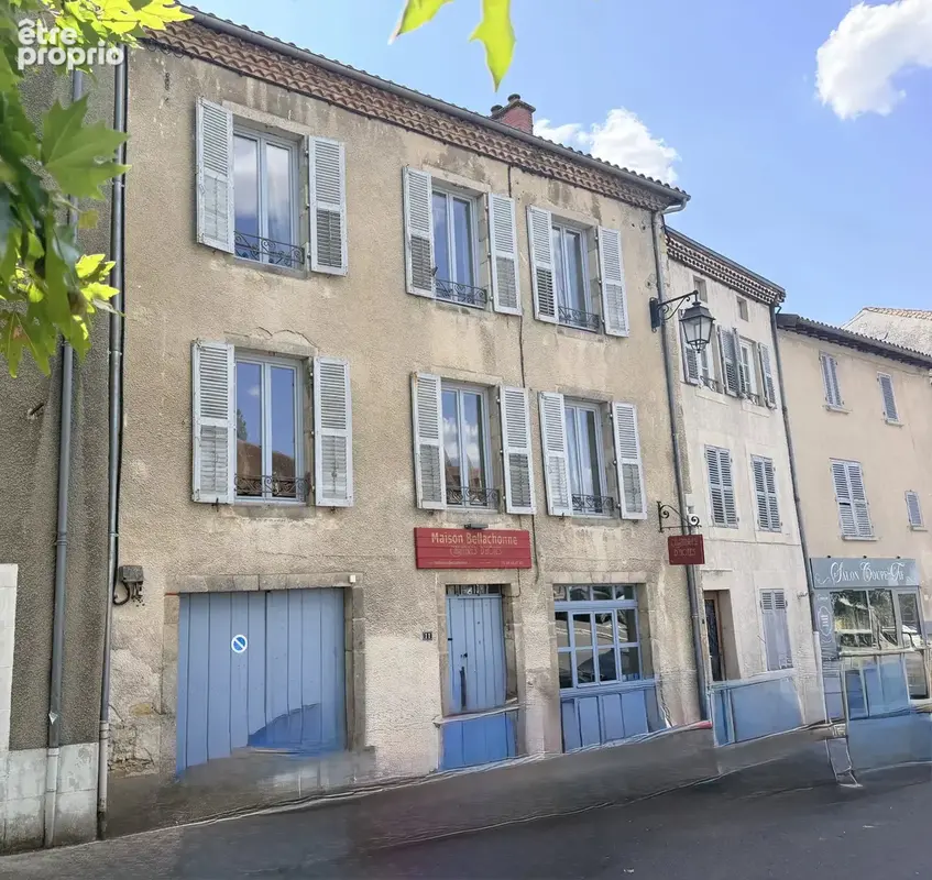 Maison à BELLAC