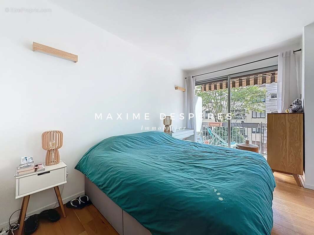 Appartement à NEUILLY-SUR-SEINE